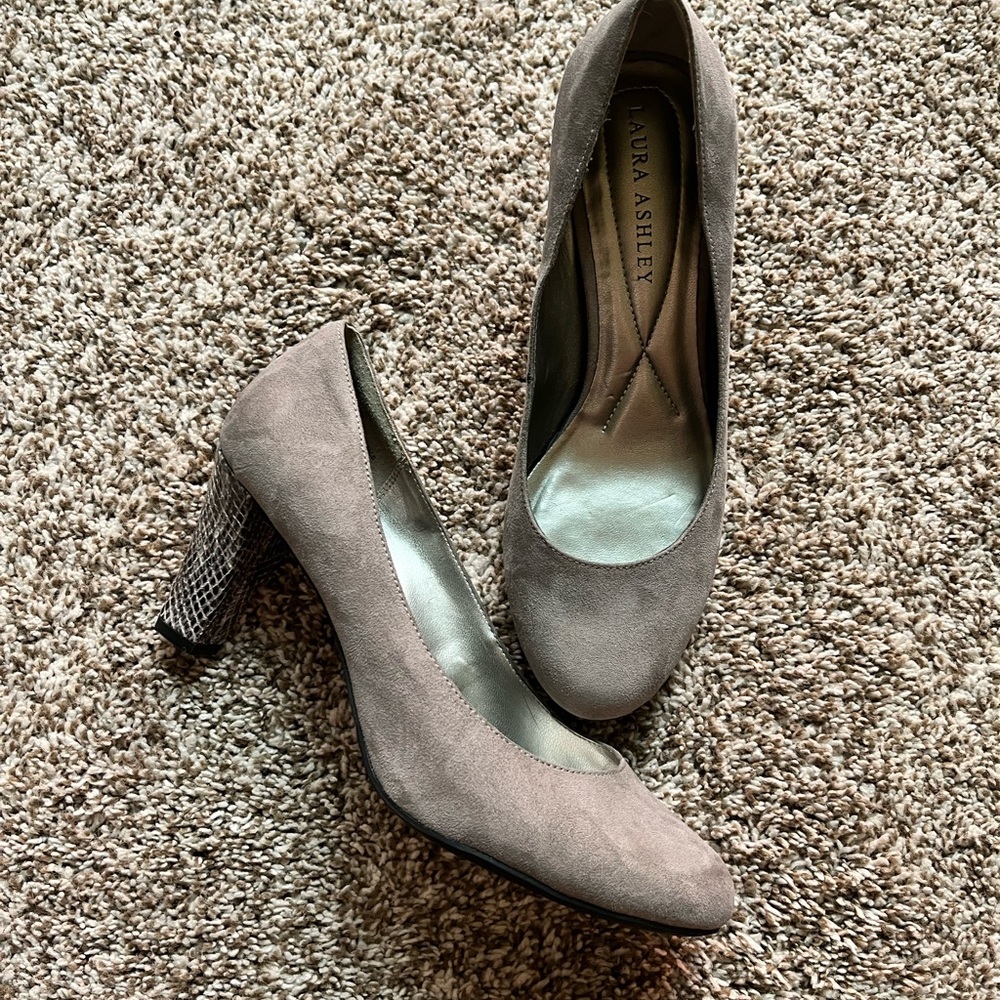 Grey Laura Ashley Closed-toe Heels